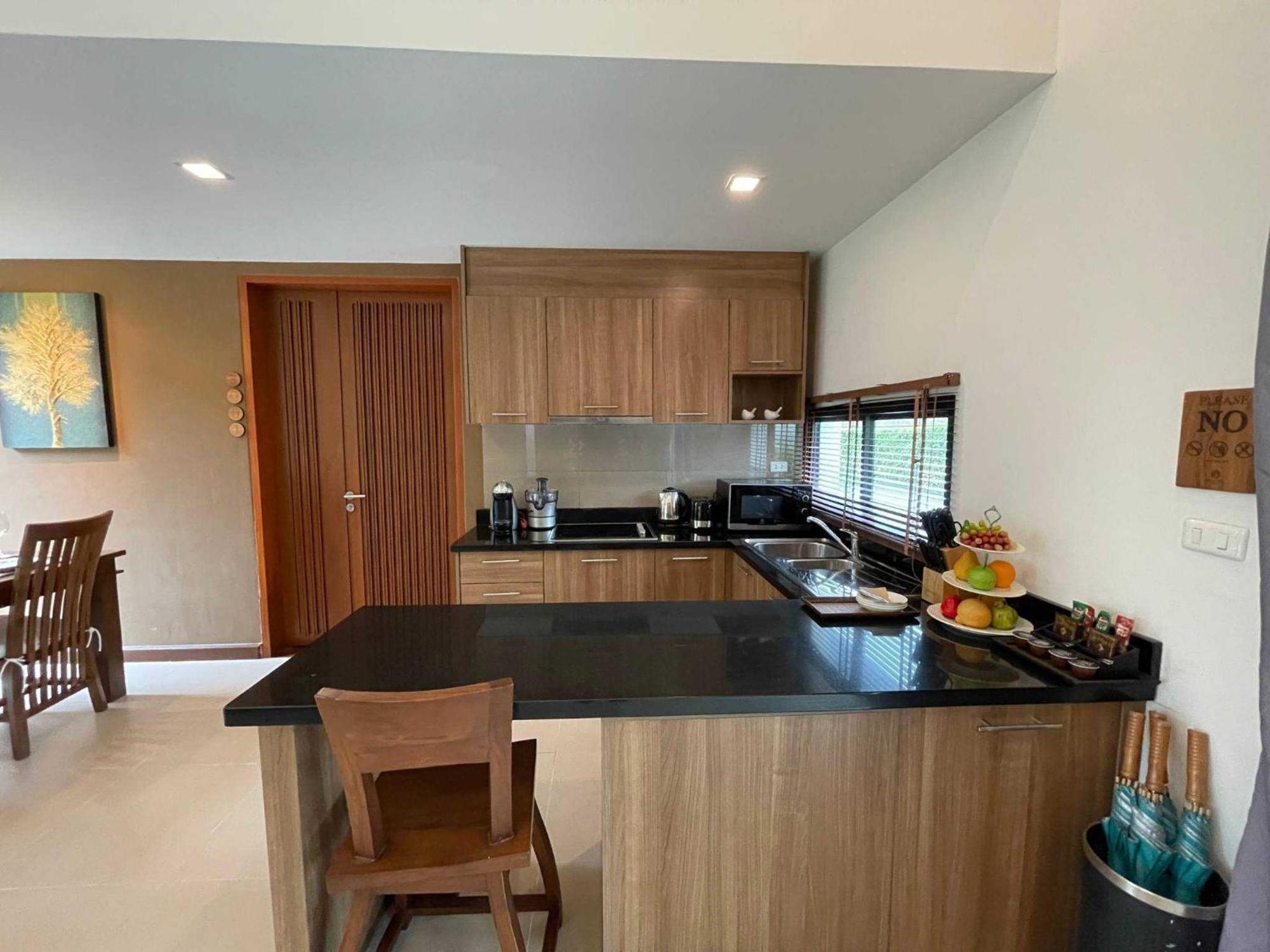 Ozone Villa Phuket Pa Khlok Exterior photo