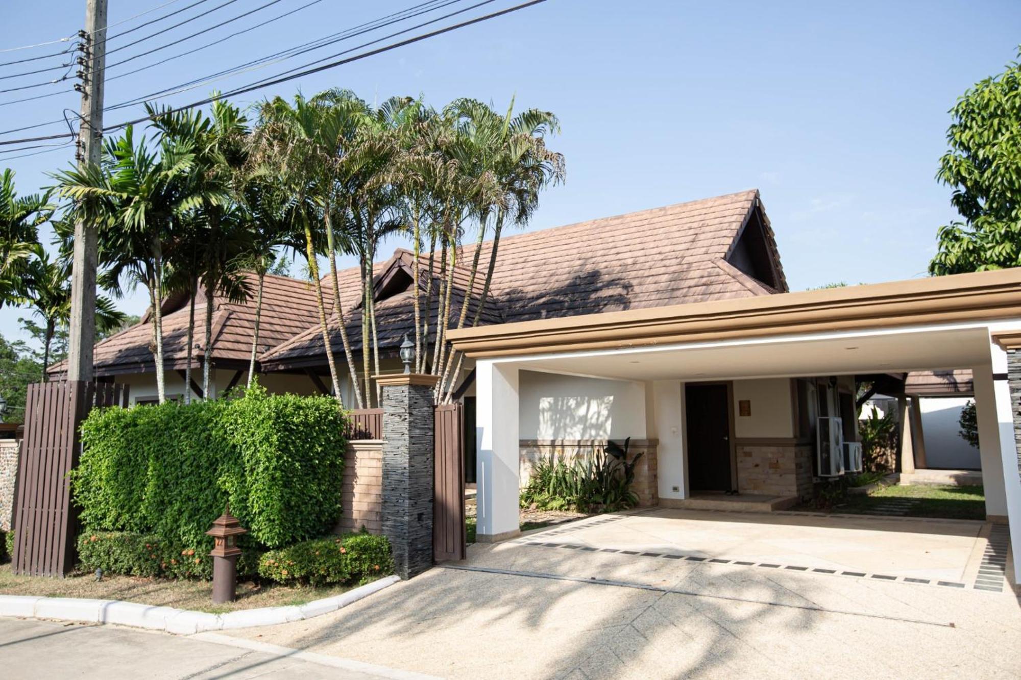 Ozone Villa Phuket Pa Khlok Exterior photo