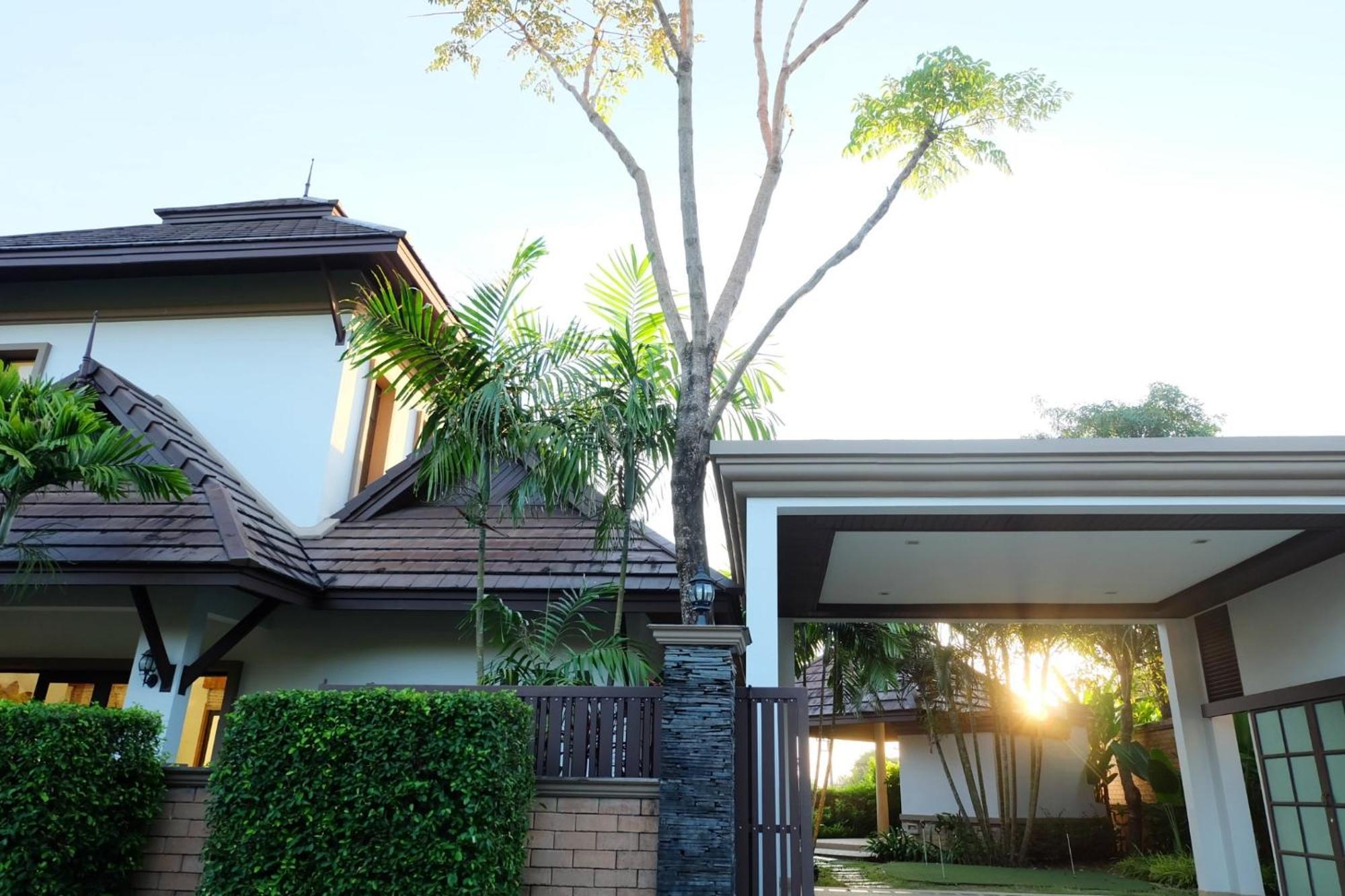 Ozone Villa Phuket Pa Khlok Exterior photo